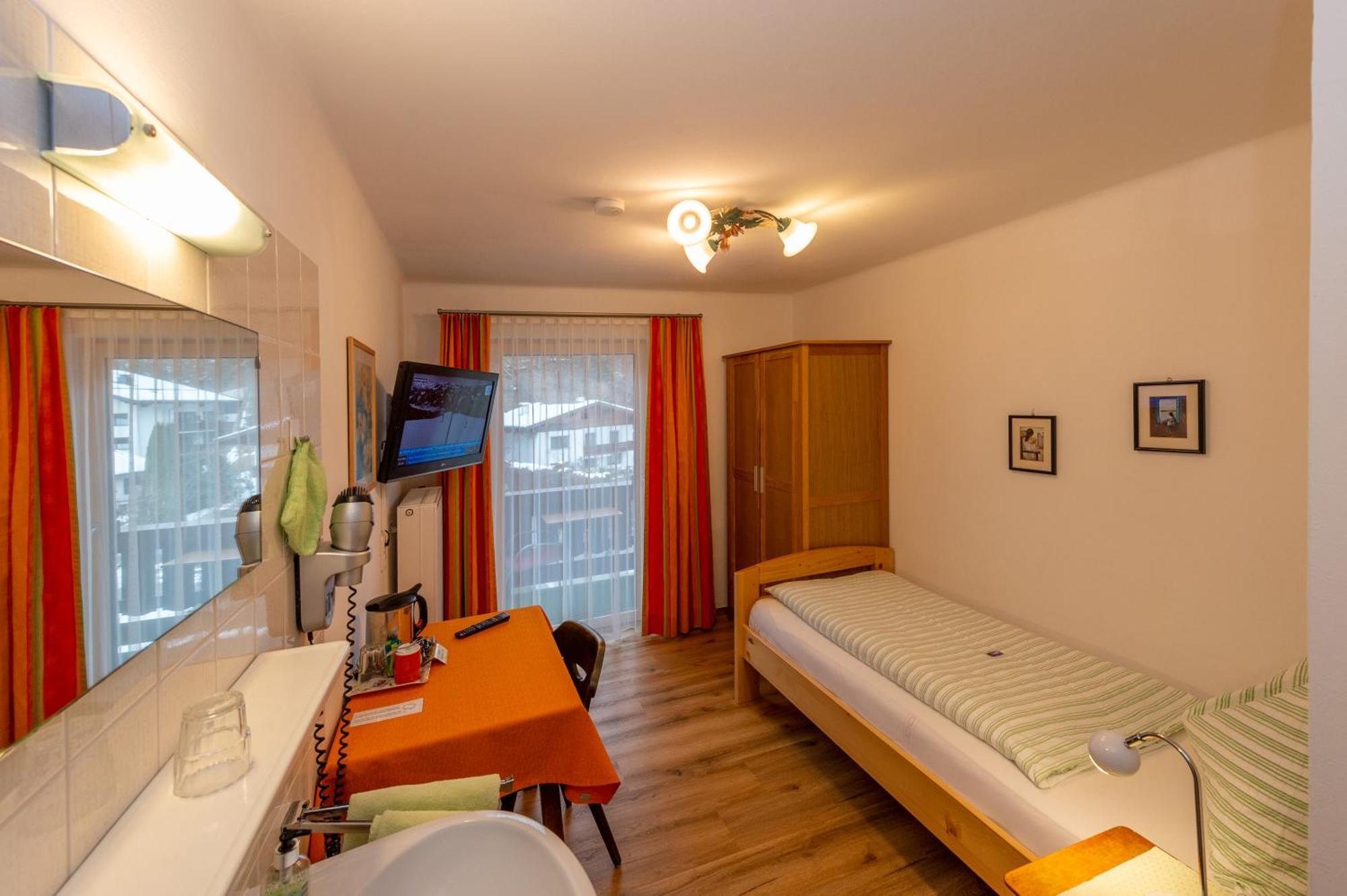 Gaestehaus Haffner Zell am See Exterior foto