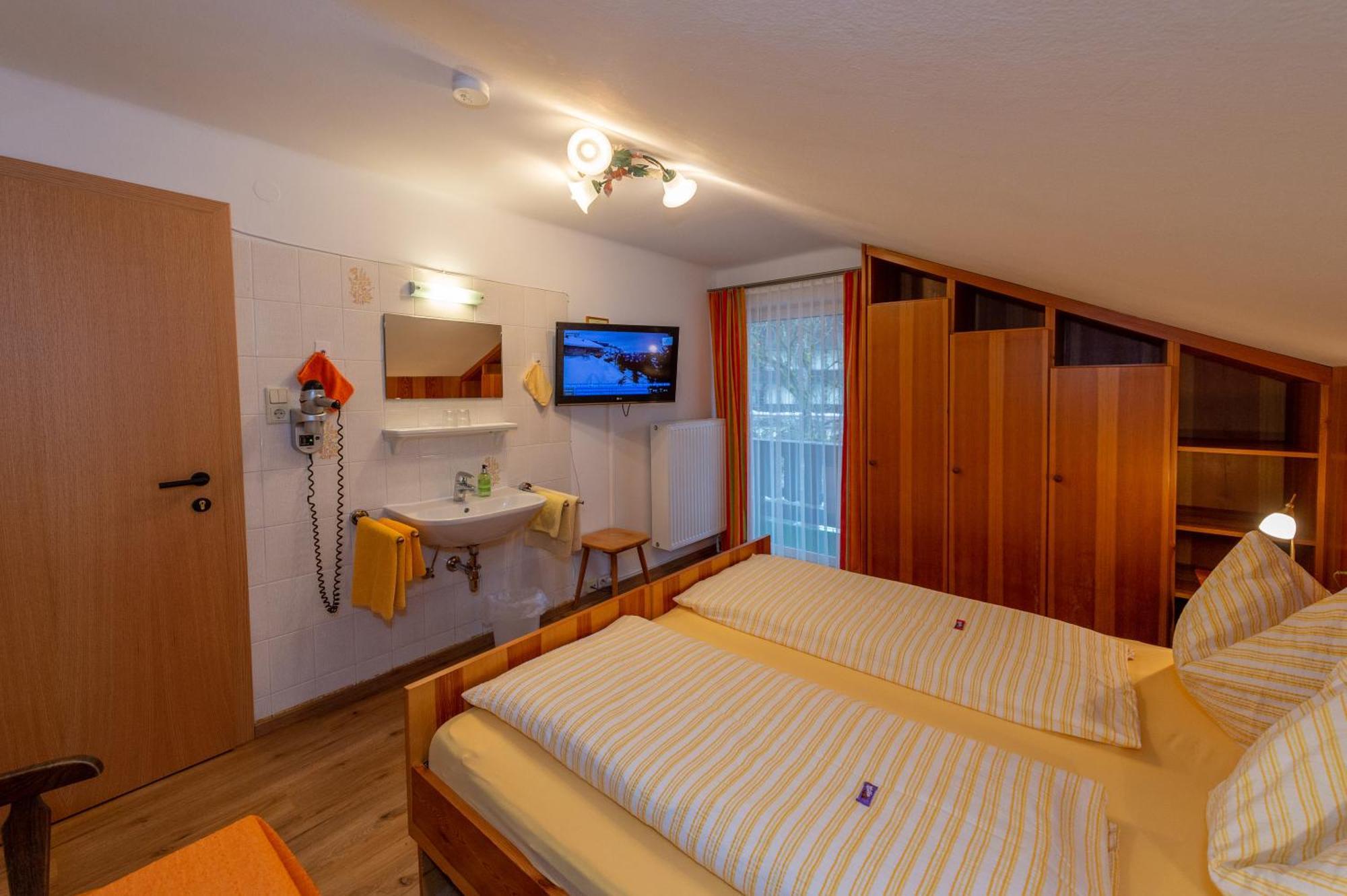 Gaestehaus Haffner Zell am See Exterior foto